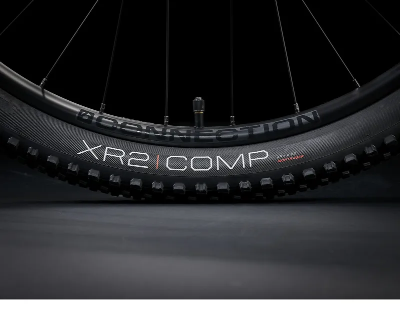 Trek Marlin 4 Mountain Bike in Alpine Blue-6